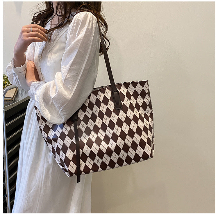 Popular Lingge Large Bag Women's New Fashion All-Match Casual Tote Bag Western Style All-Match Shoulder Bag