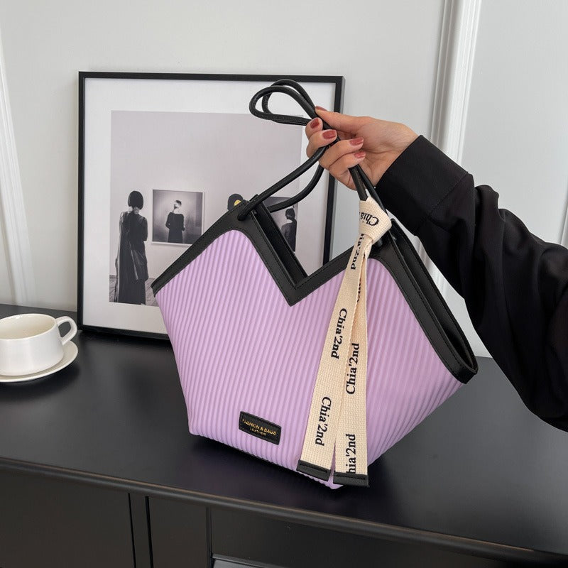 Casual versatile bag Korean style commuter fashion shoulder bag student tote bag-AURA REGALIA 