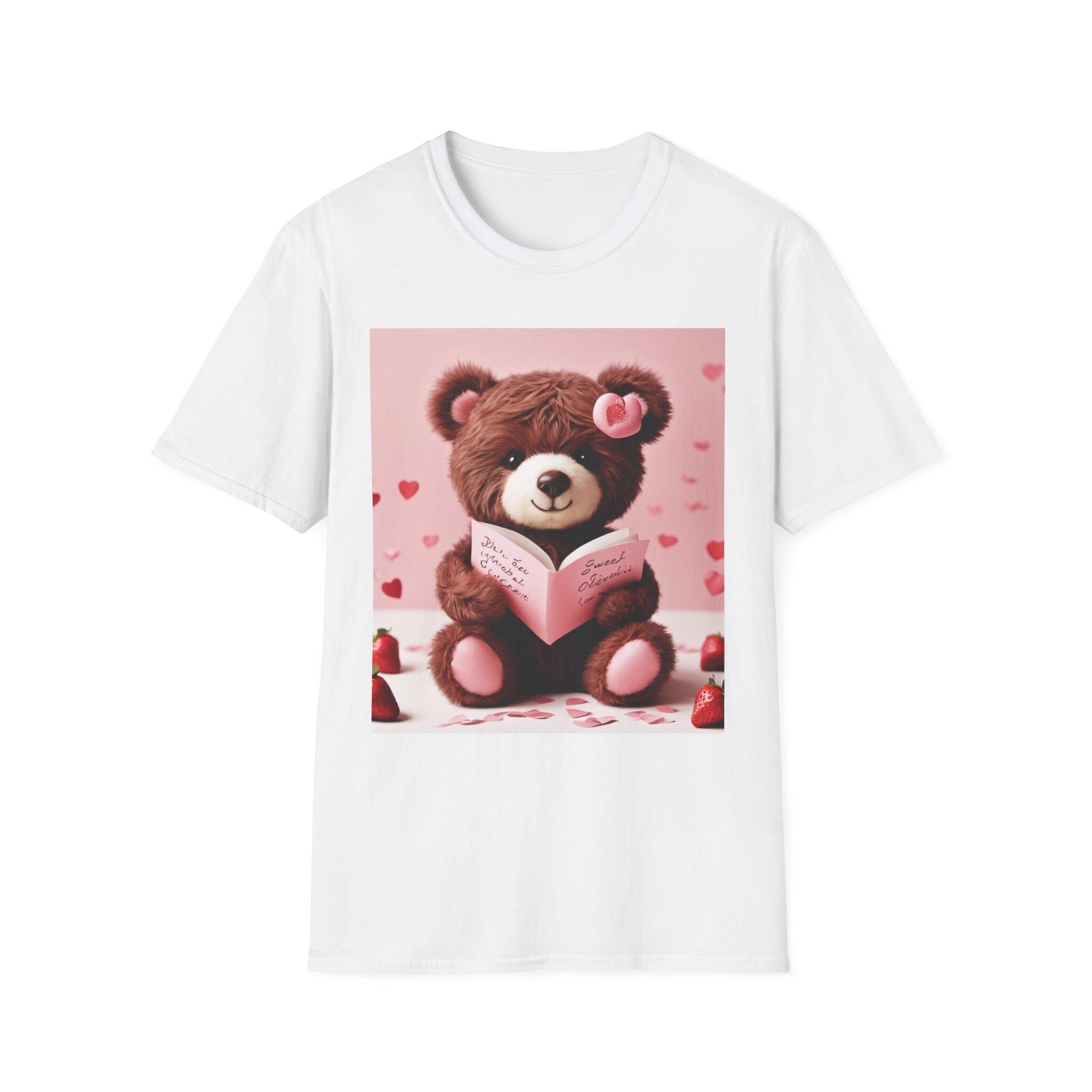 Valentine Teddy Bear Reading T-Shirt | Heart Love Design