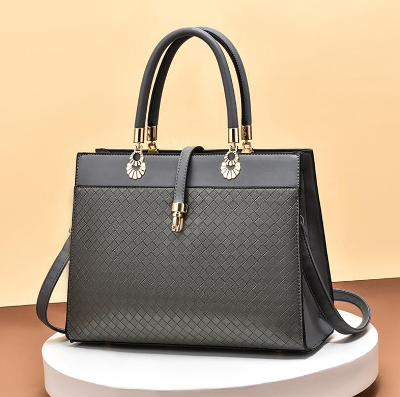Autumn Winter High Quality Luxury Female Bag Woven Texture Ladies Large Capacity Handbag Bridal Bag Wedding Bag Womens Messenger Bag-AURA REGALIA 