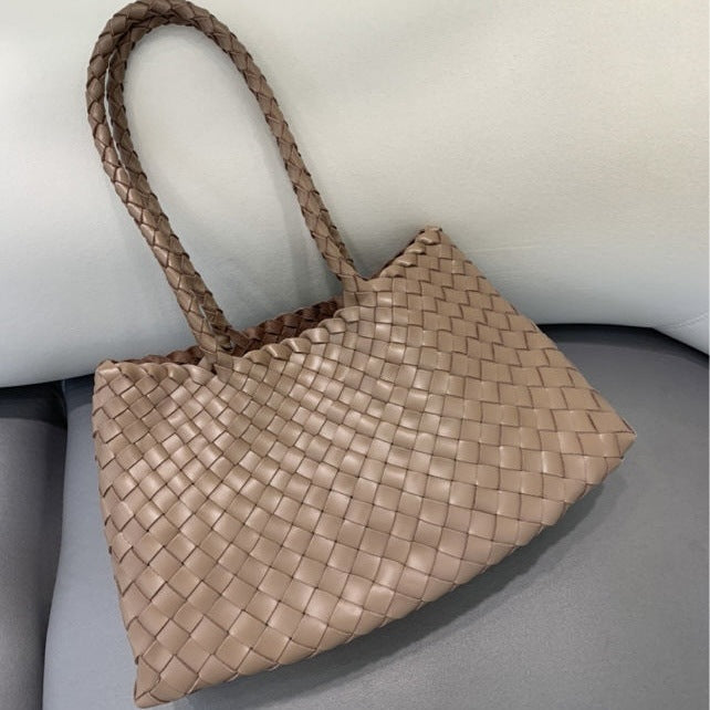 Trendy Retro Large Capacity Handbag Pure Handmade Woven Maternity Bag Commuter Shoulder Tote Bag-AURA REGALIA 