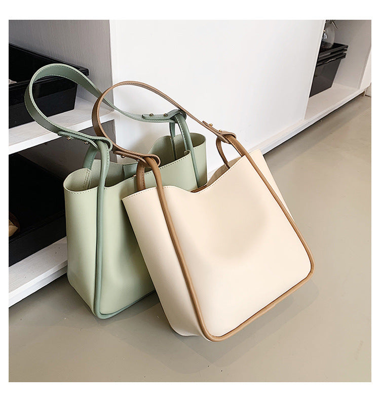 Tote Bag Women's Class Commuter Shoulder Bag New Fashion Child Mother Bag Soft PU Women's Bag-AURA REGALIA 