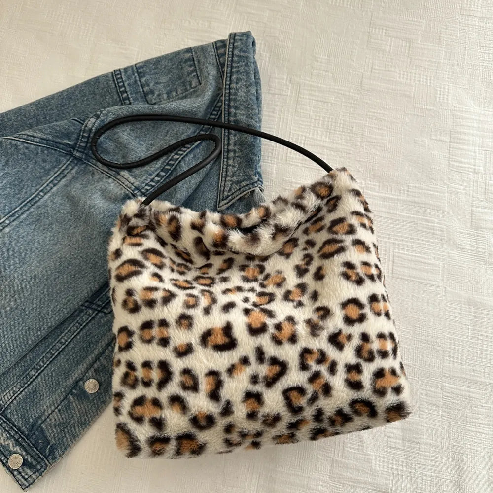 Leopard Furry Shoulder Bag-AURA REGALIA 