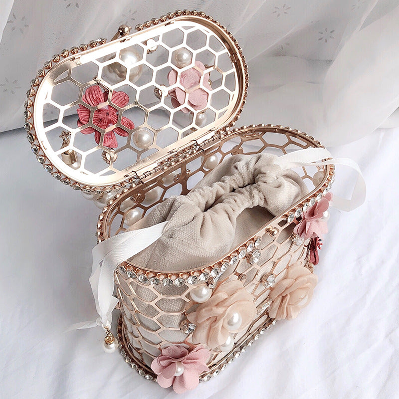 Pearl flower handbag-AURA REGALIA 