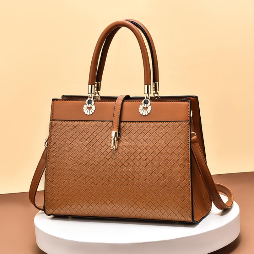 Autumn Winter High Quality Luxury Female Bag Woven Texture Ladies Large Capacity Handbag Bridal Bag Wedding Bag Womens Messenger Bag-AURA REGALIA 