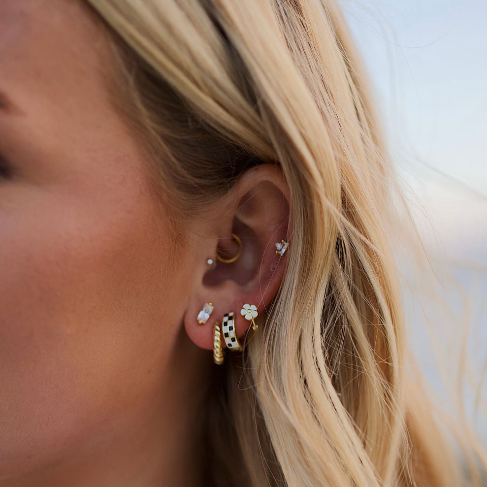 Black & White Checkered Hoops-AURA REGALIA 