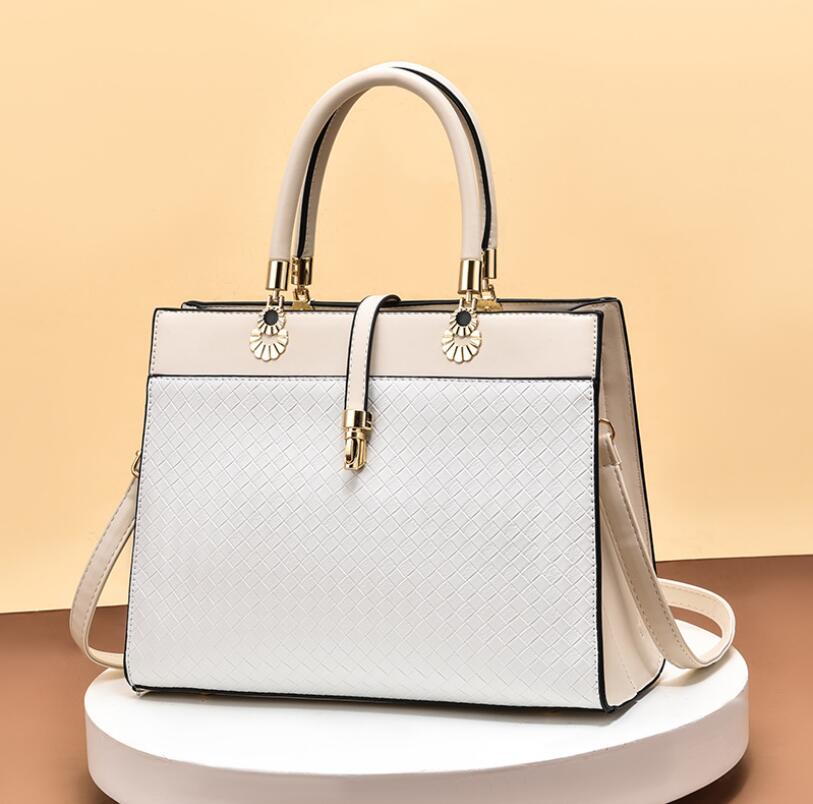 Autumn Winter High Quality Luxury Female Bag Woven Texture Ladies Large Capacity Handbag Bridal Bag Wedding Bag Womens Messenger Bag-AURA REGALIA 