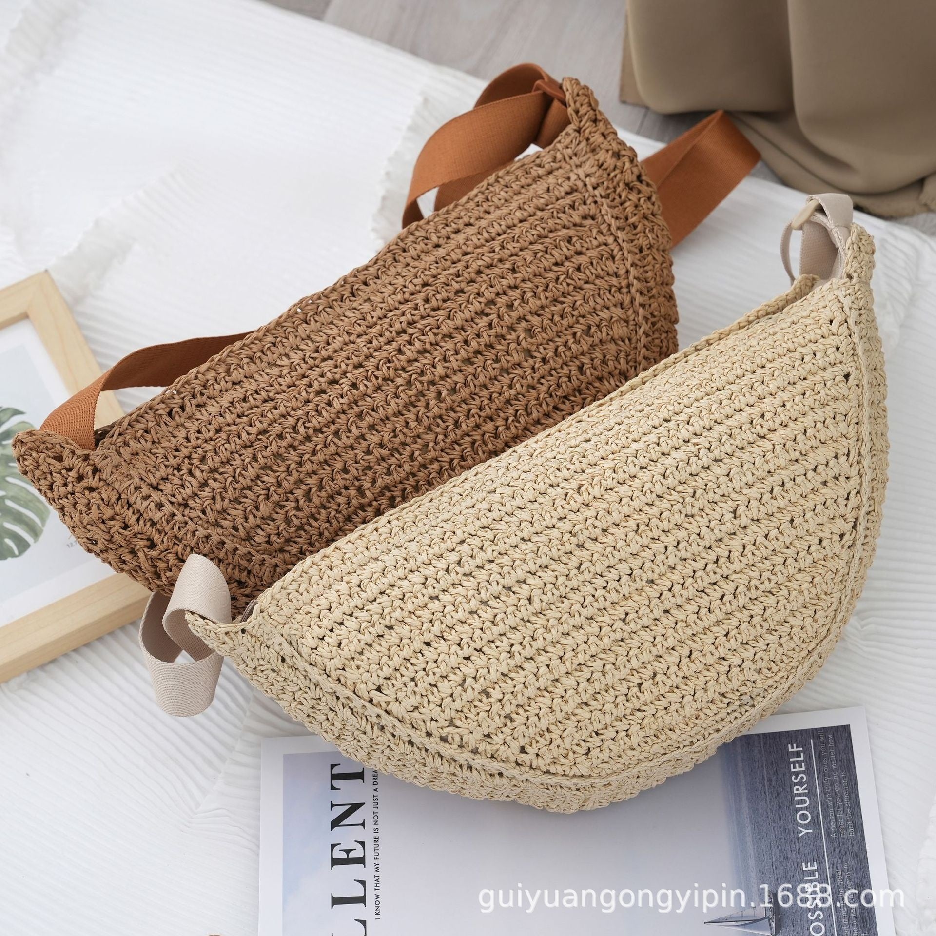 Sports Crossbody Bag Handmade Woven Dumpling Bag Breathable Semicircle Bag Versatile Rattan Bag Summer Beach Bag for Women Luxury-AURA REGALIA 