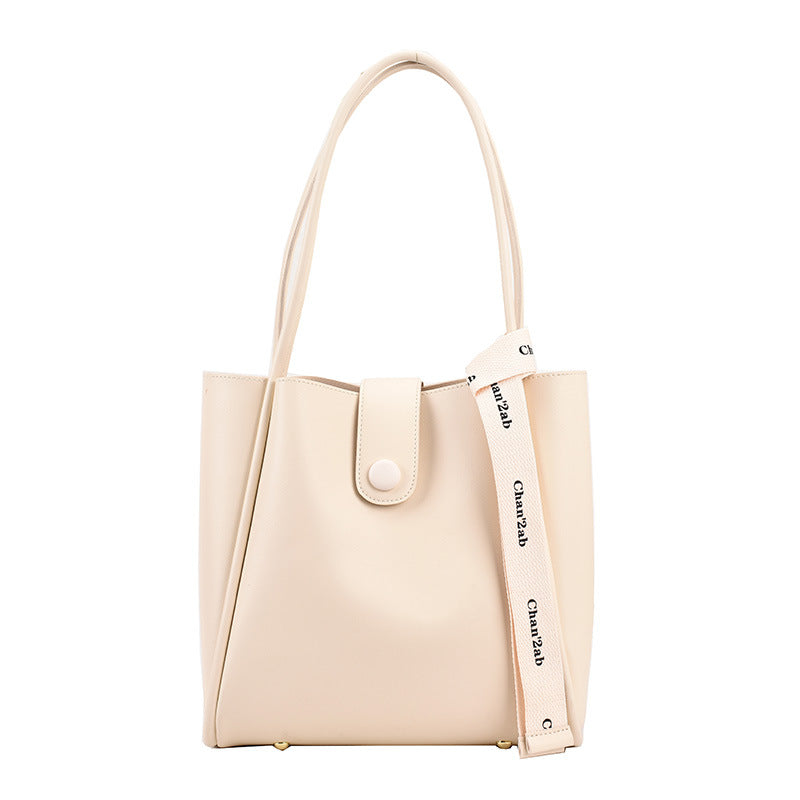 New Fashion Shoulder Bag Underarm Handbag Simple Retro Large Bag Capacity Women's Bag Lightweight Letter Bag-AURA REGALIA 