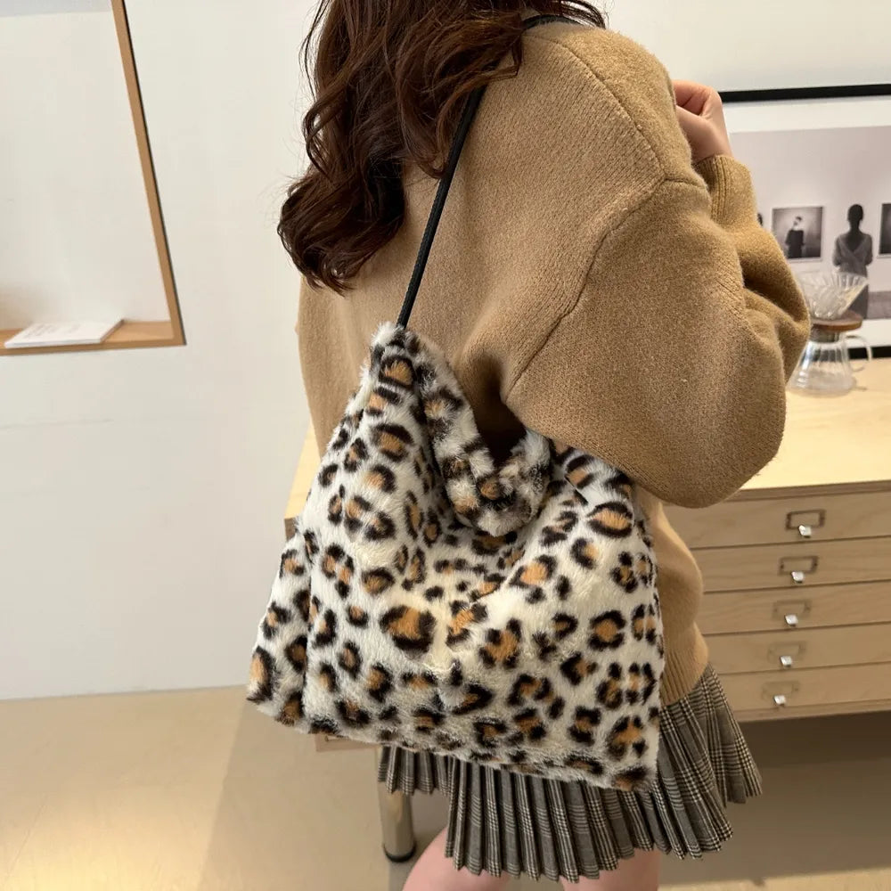 Leopard Furry Shoulder Bag-AURA REGALIA 