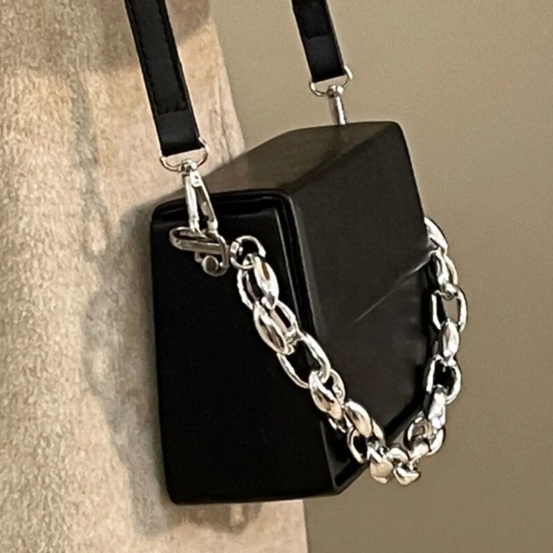Versatile Simply Chains Solid Color Handbags For Woman New Brand Leather Crossbody Shoulder Bag Fashion-AURA REGALIA 