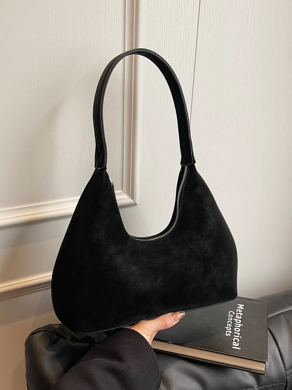 Shoulder Bag with Zip-AURA REGALIA 