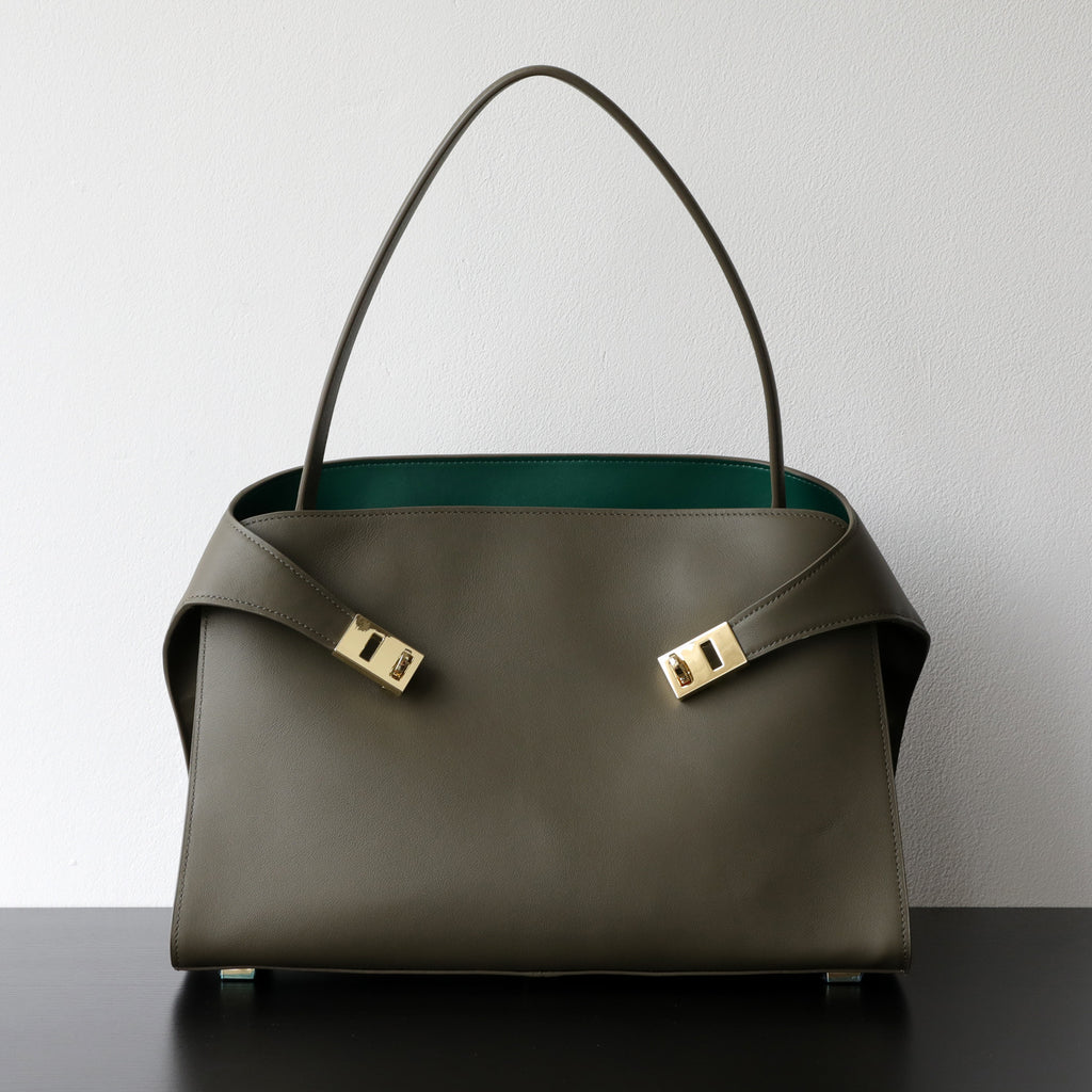Luxury Genuine Leather Tote Bag for Women, Large Capacity, Top-Grain Cowhide, Handheld Shoulder Bag, HUG Style-AURA REGALIA 