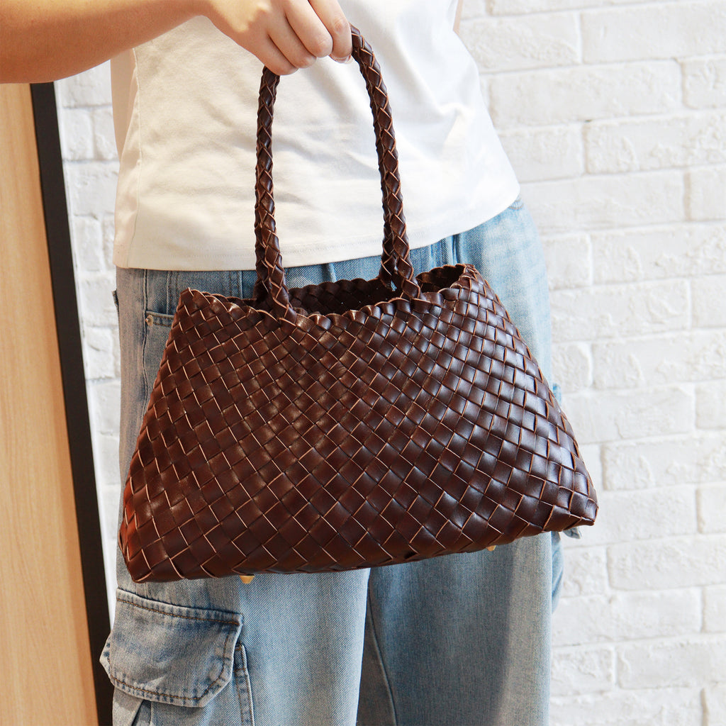 Trendy Retro Large Capacity Handbag Pure Handmade Woven Maternity Bag Commuter Shoulder Tote Bag-AURA REGALIA 