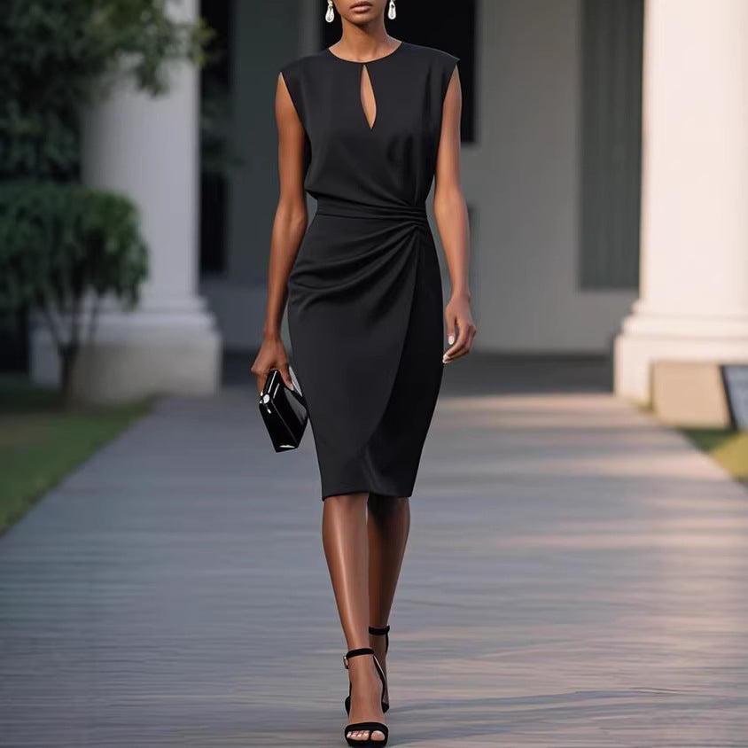 Solid color pleated waist cinched round neck hollow out Dress