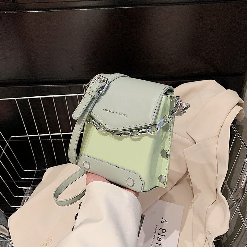Women's Bag Fashion Mobile Phone Bag New Chain Rivet Small Bag Trendy Shoulder Messenger Bag-AURA REGALIA 