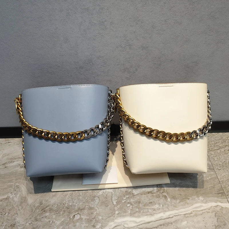 New Women's Bucket Bag Luxury Shoulder Bag High Quality Handbag Fashion Women's Bag Thick Chain Party Bag Wallet-AURA REGALIA 