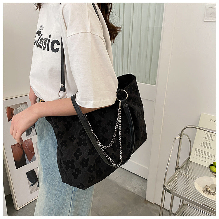 Big Bag Women's New Trendy High-End Embossed Ins Niche Sweet And Cool Shoulder Bag Fashion Chain Tote Bag