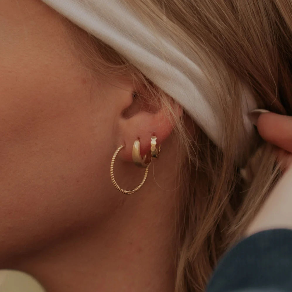 Tessa Hoops-AURA REGALIA 