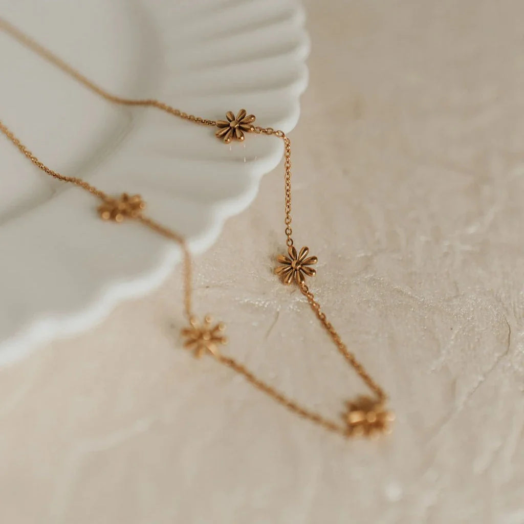 Anna Floral Necklace-AURA REGALIA 