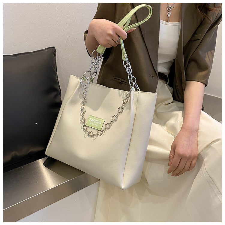 High Quality Large Bag Women's Spring And Summer New Korean Version Large Capacity PU Soft Leather Shoulder Bag Chain Commuter Tote Bag