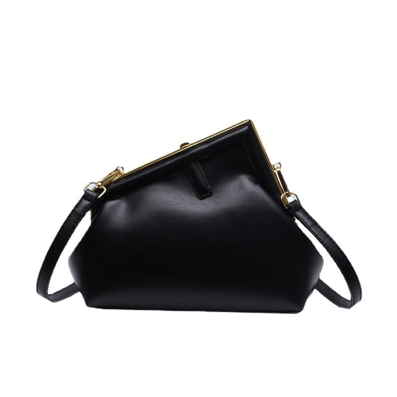 Simple small fragrant cloud bag texture new fashion fashion solid color clip bag shoulder bag crossbody bag-AURA REGALIA 