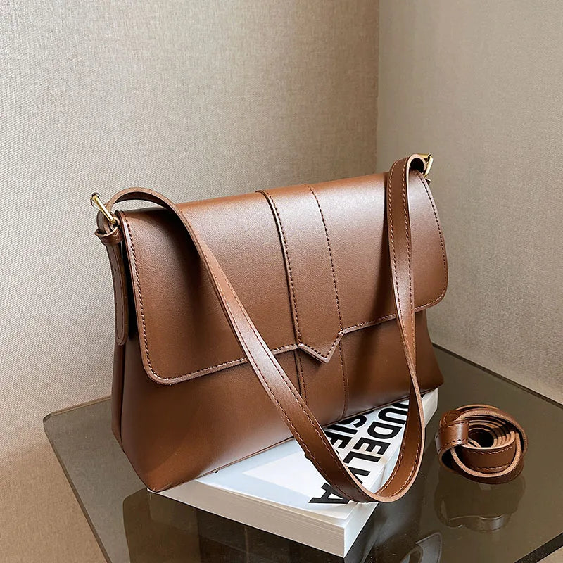 Bolso Cruzado con Solapa