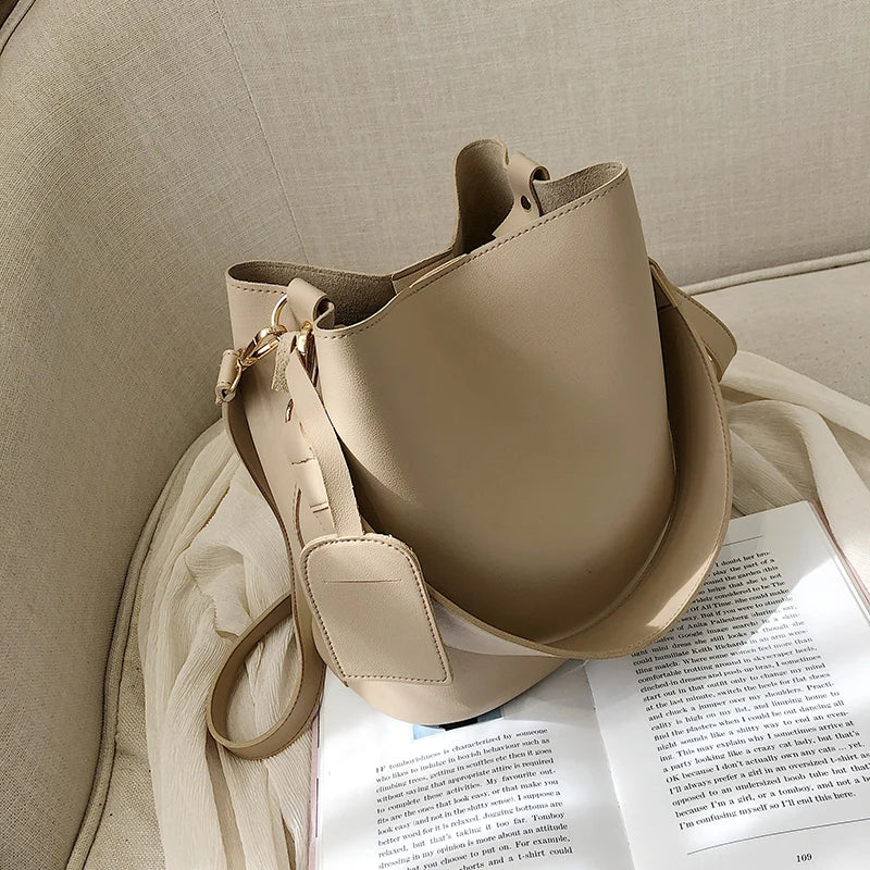 casual wide strap buckets bag designer women shoulder bags luxury pu crossbody bag large capacity messenger bag simply purses-AURA REGALIA 