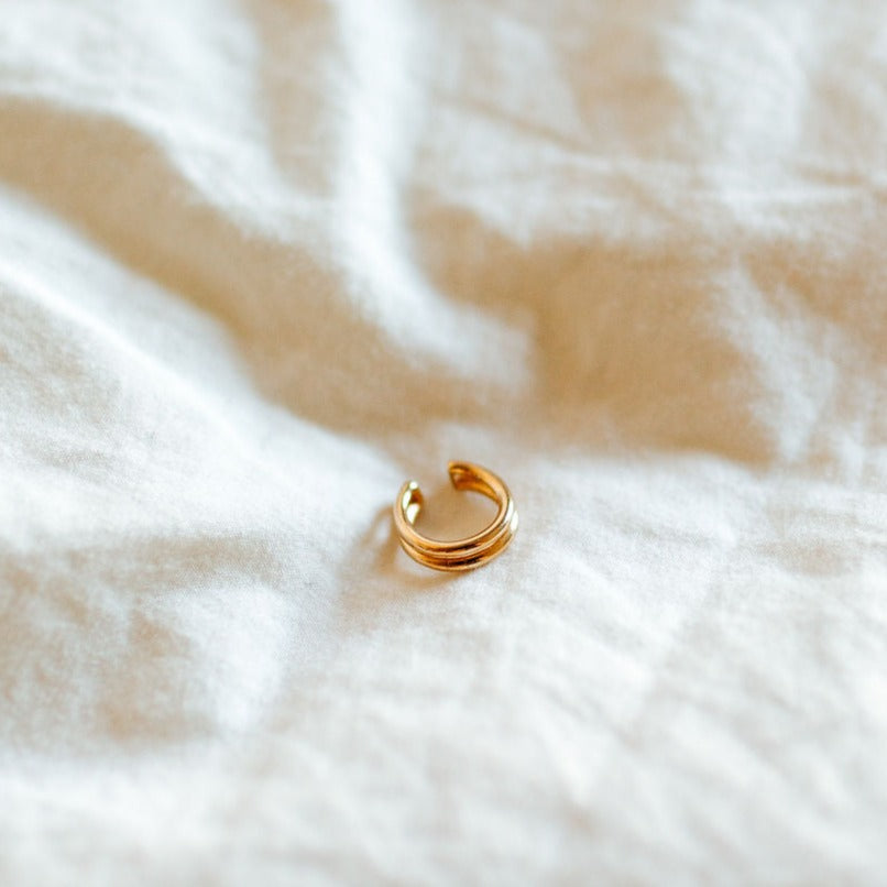 Queen Gold Filled Double Band Ear Cuff-AURA REGALIA 