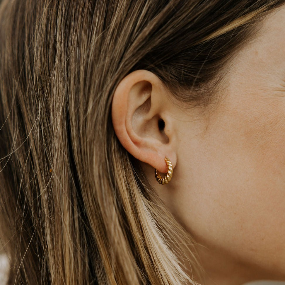 Brooklyn Twist Hoops-AURA REGALIA 