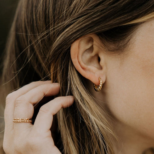 Brooklyn Twist Hoops-AURA REGALIA 