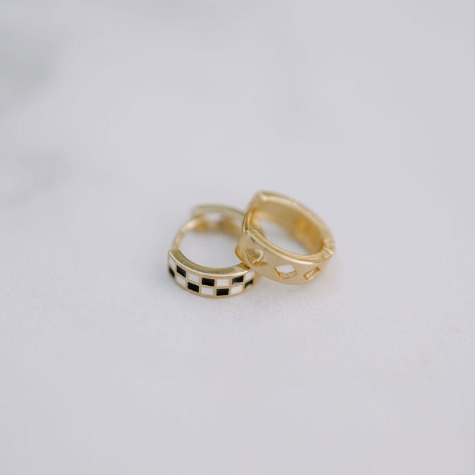 Black & White Checkered Hoops-AURA REGALIA 