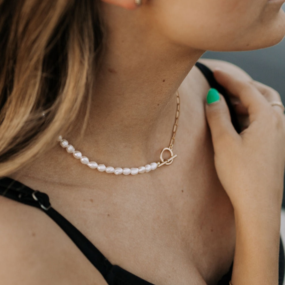 Gold Coast Necklace-AURA REGALIA 