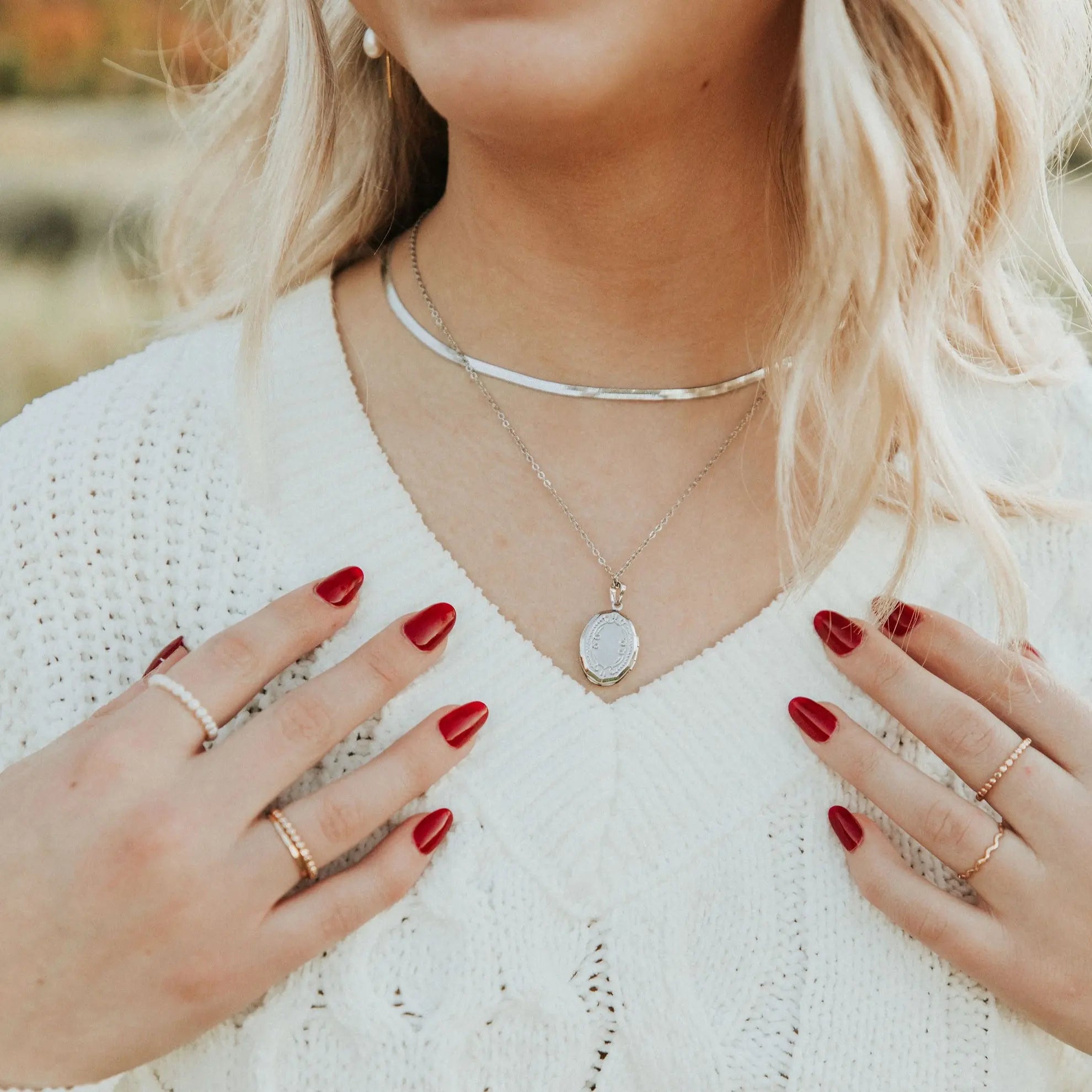 Isabelle Locket Necklace-AURA REGALIA 