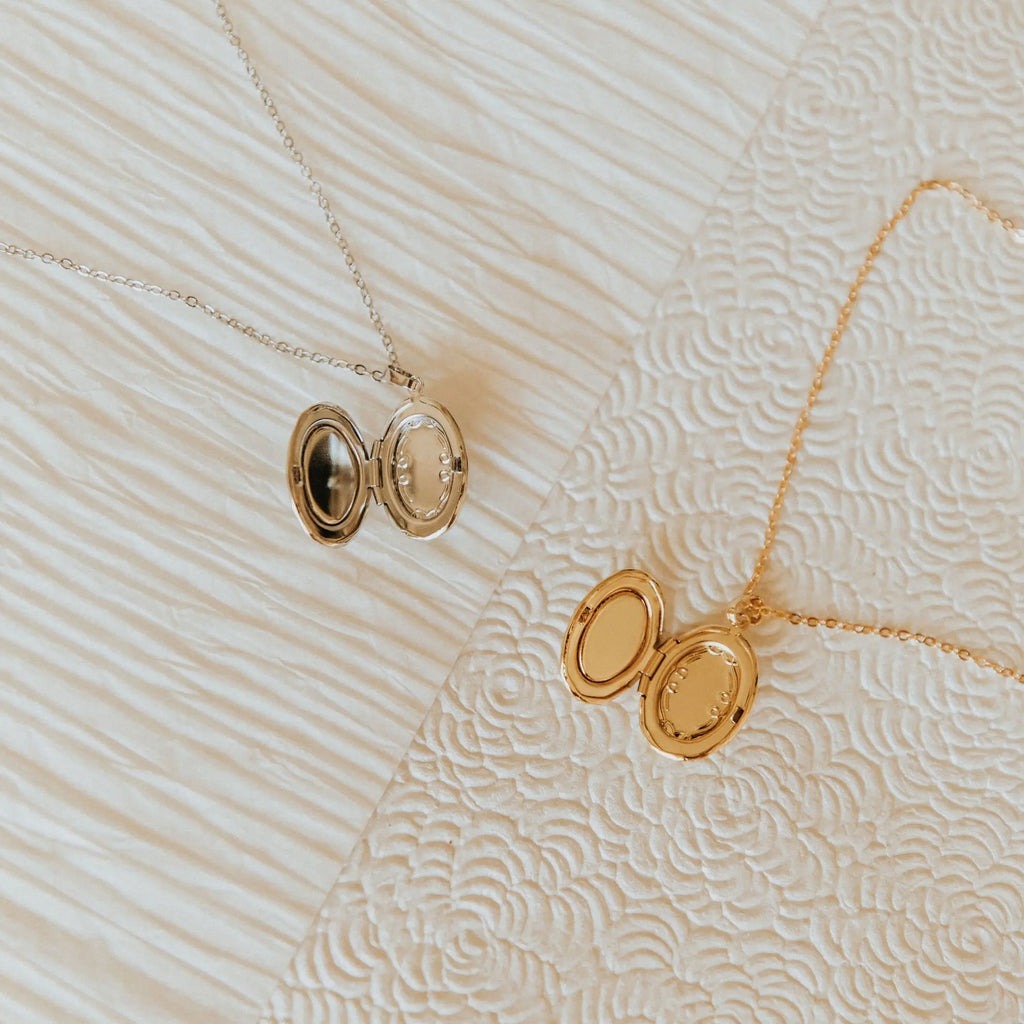 Isabelle Locket Necklace-AURA REGALIA 