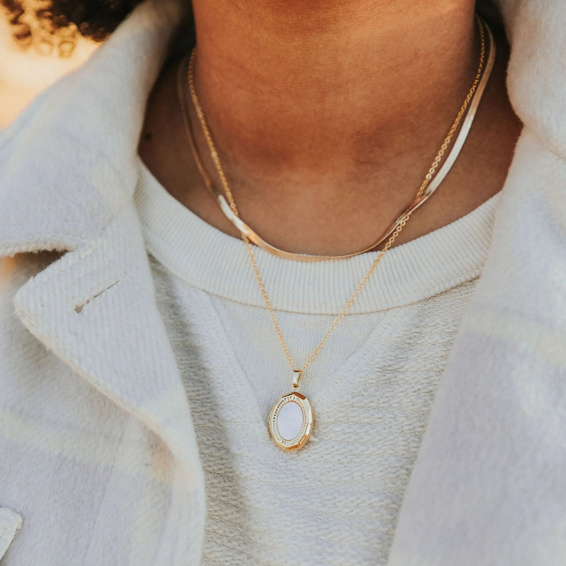Isabelle Locket Necklace-AURA REGALIA 
